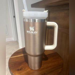 40oz Stanley Cup-Rose quartz glow